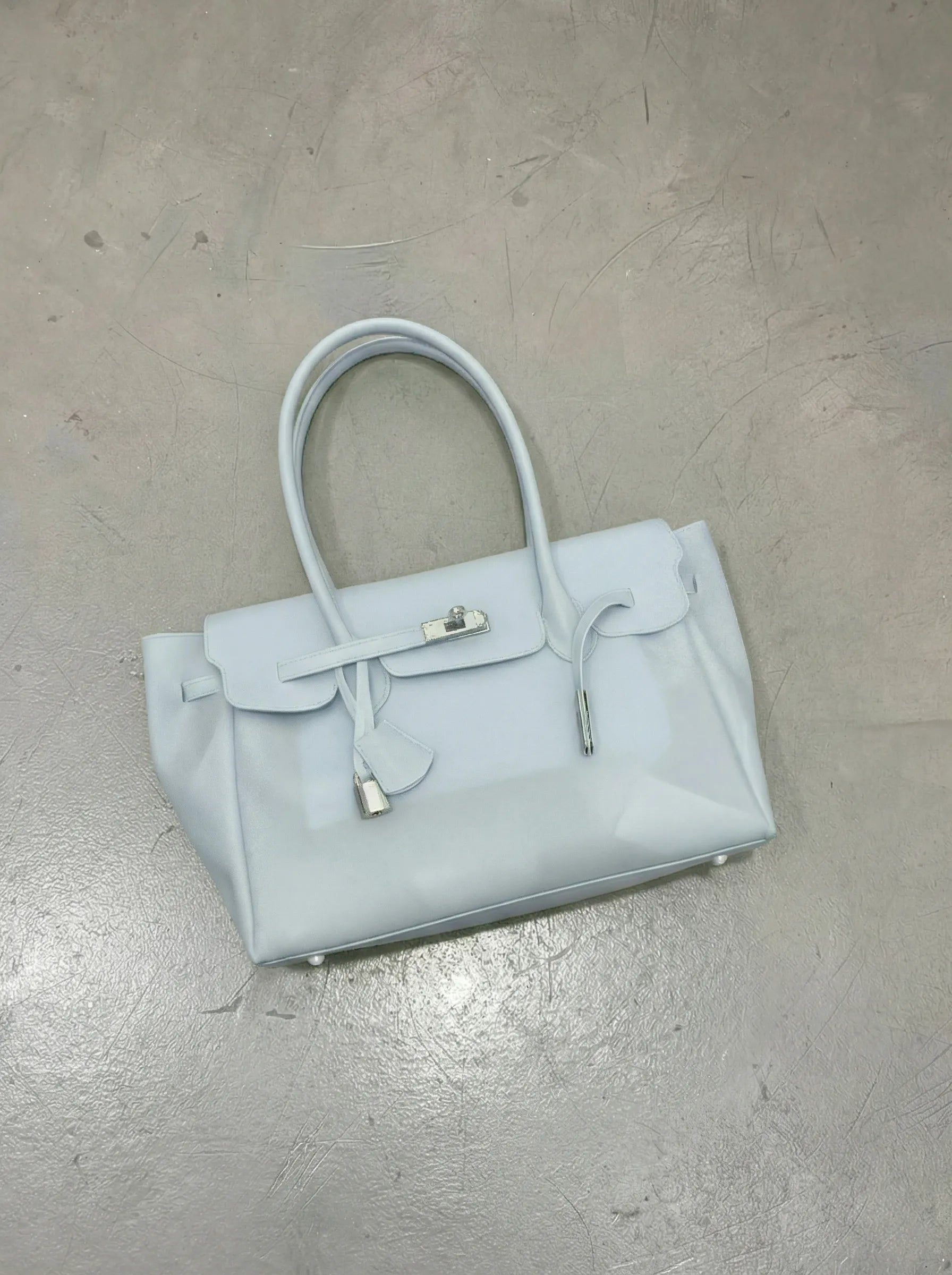 Ice Blue Jelly Mood Bag – Medium (Clean Girl Energy)