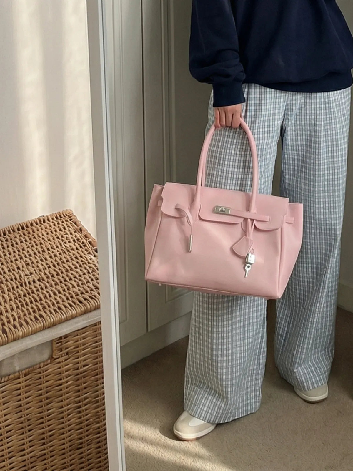 Pink Jelly Mood Bag – Medium (Soft Girl Energy)