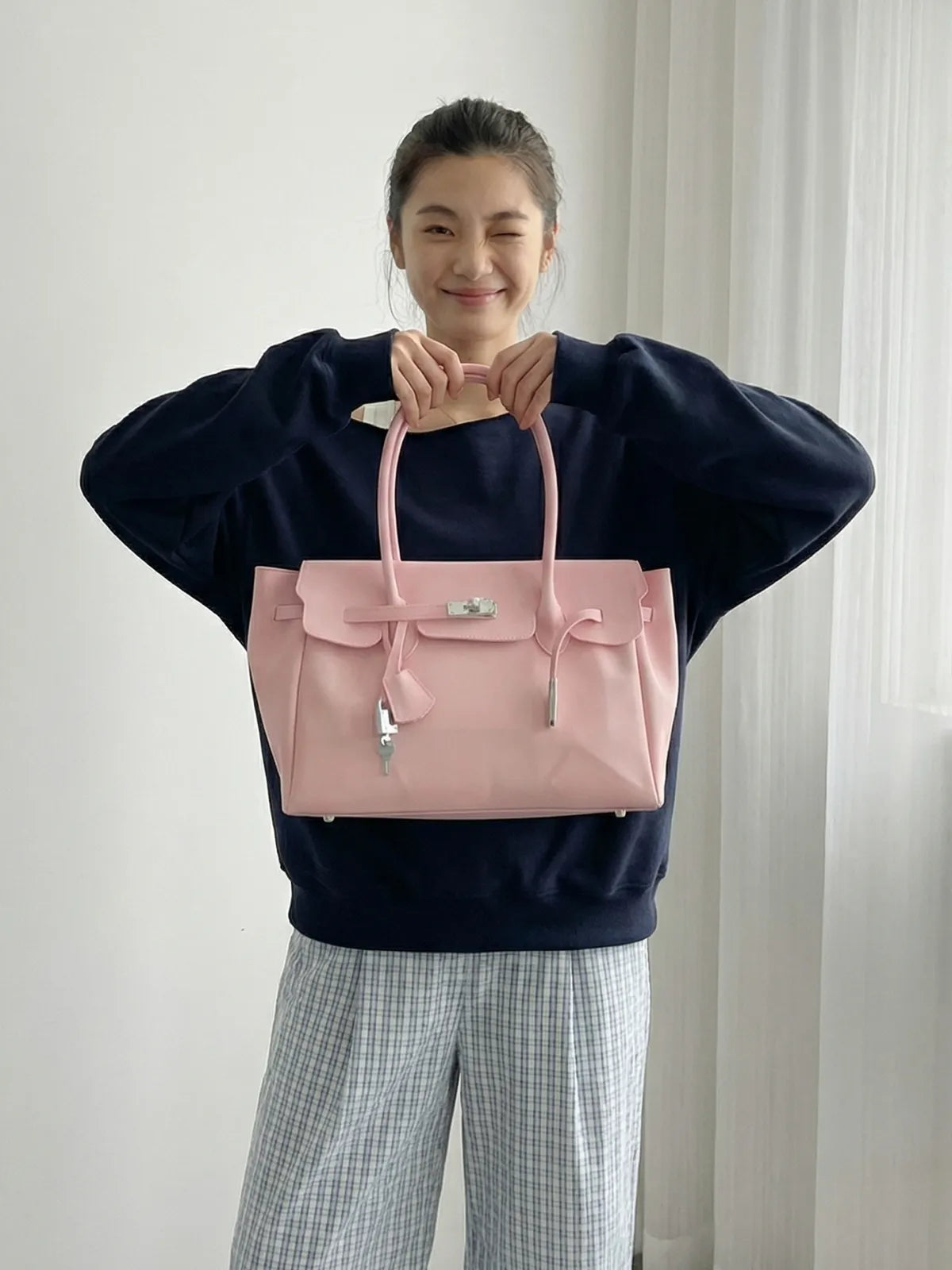 Pink Jelly Mood Bag – Medium (Soft Girl Energy)