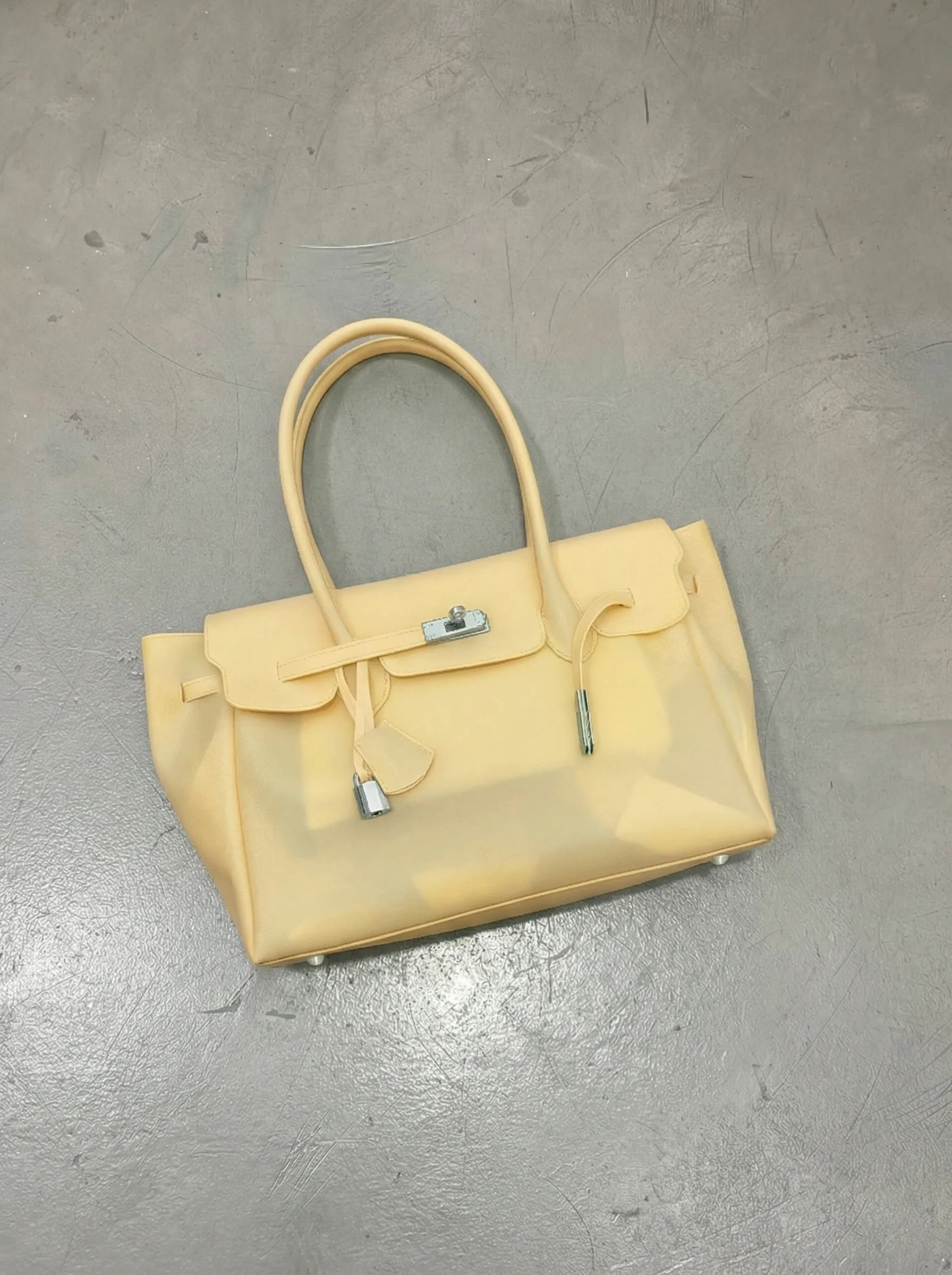 Soft Yellow Jelly Mood Bag – Medium (Y2K Candy Sunny Girl Energy)