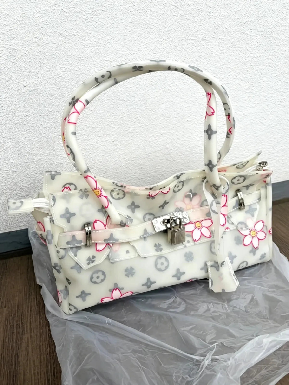 White Jelly Shoulder Firkin Bag – Medium